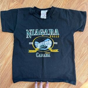 Vintage single stitch Niagara Falls tshirt